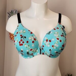 Torrid - 40C, Perfect T-Shirt Front-Close Bra in Sweet Cherry Blue Radiance‌